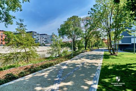 Na sprzedaż 3-pokojowe mieszkanie w River Point