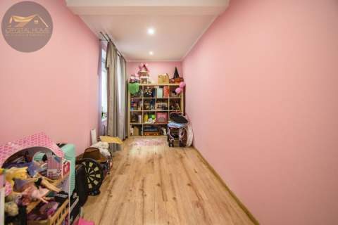 Parter domu/ 139,35m2/ ogród z basenem