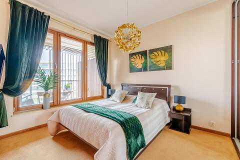 Apartament z miejscem postojowym w hali garażowej pod budynkiem