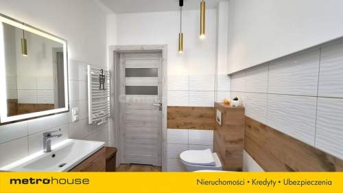NOWOCZESNY DOM Z OGRODEM 80 m 3 SYPIALNIE