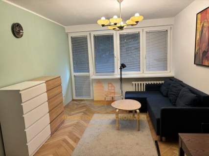 Słoneczne 2 pokoje balkon piwnica, przy Żelaznej