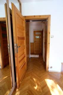 Sprzedam bezpośrednio mieszkanie 3-pok. blisko metra
