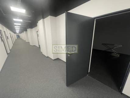 Pofabryczny klimat,wysoki standard,recepcja,24h