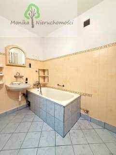 Trzypokojowe mieszkanie - z dużym balkonem