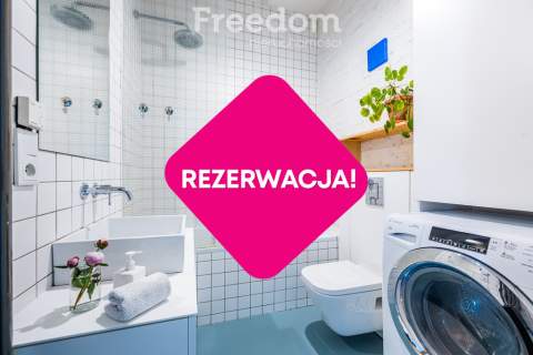 1 pokojowe mieszkanie w kamienicy z 1933 r.