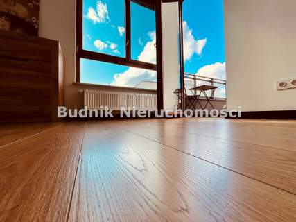STUDIO Z PIEKNYM WIDOKIEM I DUŻYM BALKONEM