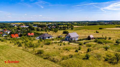 ul. Rzewnego - Prąd, Woda, Kanalizacja przy działce