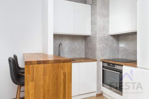 Komfortowy apartament 29 m2 na Woli blisko metra