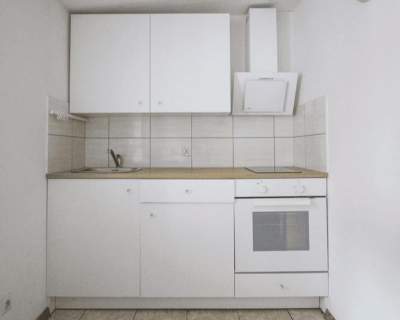 Kawalerka, komórka - Matejki 6b, obok Pl. Wolności