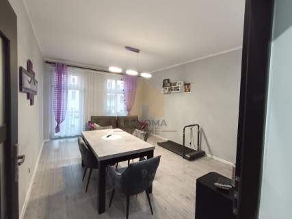 3 pokoje-79,80-3 piętro-balkon- po remoncie
