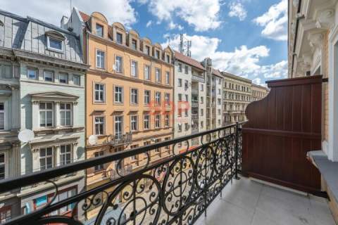 Piękne mieszkanie od Architekta w rewitalizacji z windą
