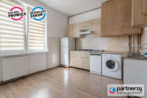 Salon kuchnia z jadalnią Morze Las 