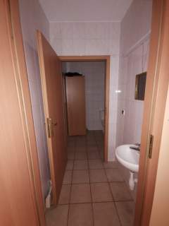 Lokal usługowo-biurowy o pow. 65m2,winda, I piętro, Kalisz