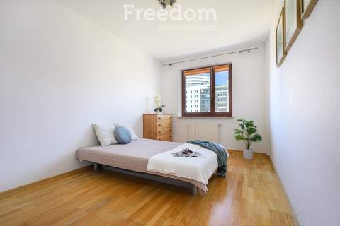 2 pokoje 55 m Metro Natolin Duży balkon