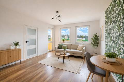 DUŻY BALKON JASNE DOBRZE SKOMUNIKOWANE