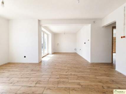 Sprzedam nowy dom o pow. 153 m2 przy ul. Konrada Wallenro w Łukowie