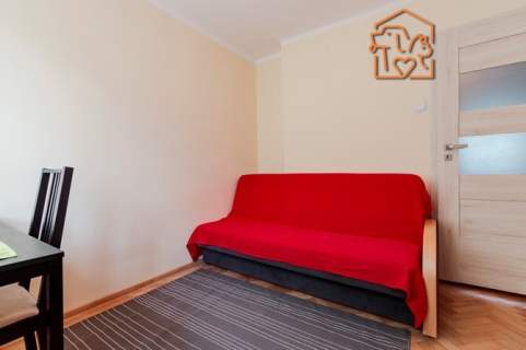 2 pokoje przyjazne dla zwierząt, Narzymskiego 24