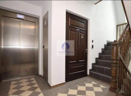 Śródmieście lokal biurowy 286,30m2 do podnajmu