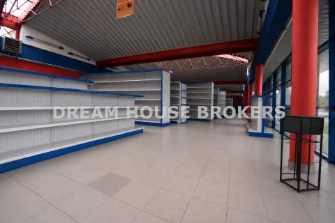Lokal handlowo-usługowy na wynajem 350-500m2