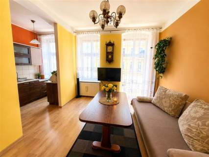 Żeromskiego/2 pokoje/2 piętro/piwnica/balkon