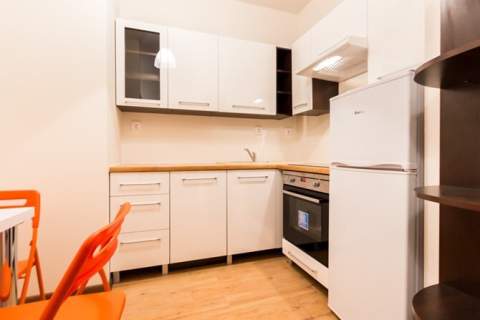 Osiedle Avia 4, Czyżyny, komfortowe 2 pokoje