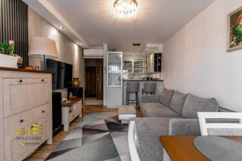 Apartament z tarasem Nałęczowska.