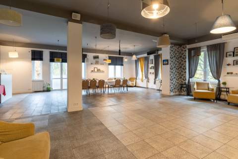 Na sprzedaż budynek 651 m2 w samym centrum Otwocka