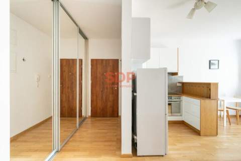 2 pokoje na spokojnym osiedlu taras 20 m2 Oporów
