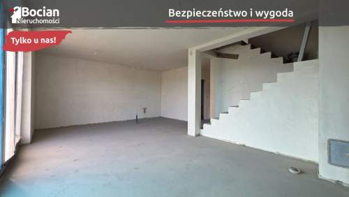 Nowoczesny budynek w stanie deweloperskim premium 
