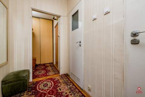 Przestronne 2 pokoje, pierwsze piętro