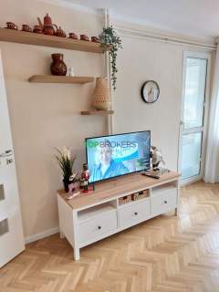 Komfortowe 2 pokoje z loggią, centrum