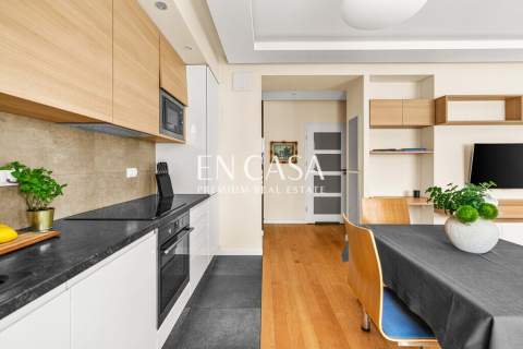 Komfortowy apartament tuż przy parku Wola