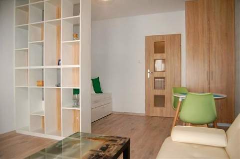 Kawalerka - Sokratesa 11B Metro, balkon, 32 m