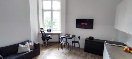 Żeromskiego 17, Polesie, słoneczna kawalerka