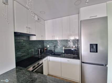 Apartament 3 pokoje/2 tarasy/miejsce garażowe