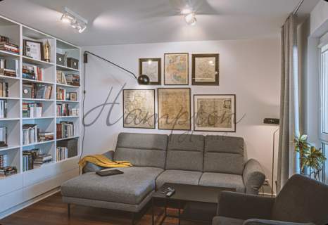 Nowoczesny apartament z dużym balkonem i recepcją