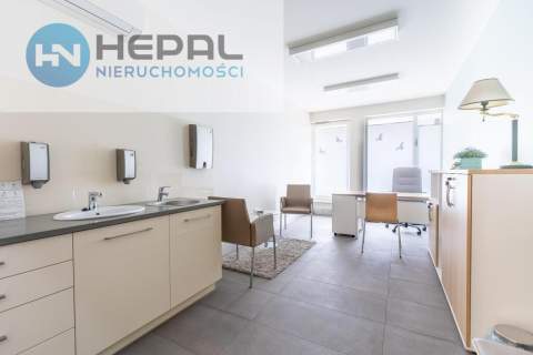 Na sprzedaż lokal po przychodni w centrum Kielc