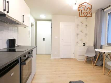 Słoneczne studio pet-friendly -Trojańska 16