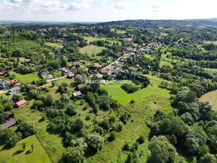 Budowlana działka w Golkowicach, Prąd, gaz, woda
