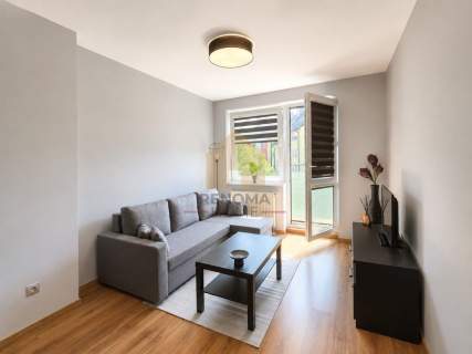 2 pokoje Balkon Piwnica Pełne wyposażenie