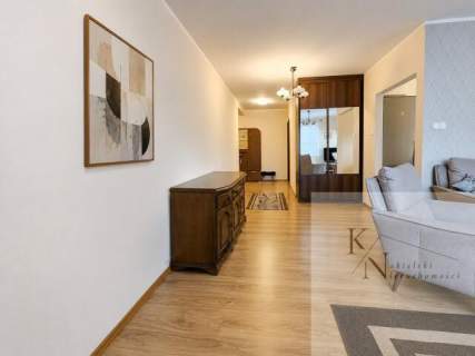 69,85 m2, 2 miejsca w hali garażowej duża piwnica Gdynia D