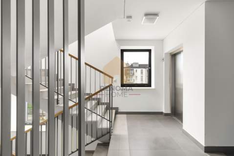 Dwa pokoje 47m2 oddzielna kuchnia balkon