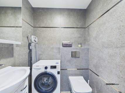 Ponadczasowa elegancja i komfort   Apartament ul. Wyścigowej,...