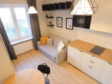 Kołowa 54, Targówek, funkcjonalne studio
