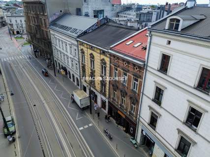 Wyjątkowe 124,78 m w zabytkowej kamienicy