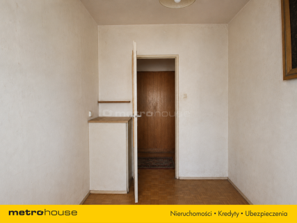 Mokotów / 64m do remontu loggia 5m piwnica 8m