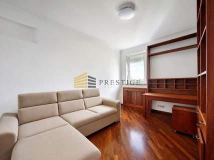 Apartament Nalewki 8