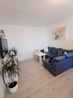 Mieszkanie o powierzchni 72,53m2, dwa balkony, II piętro, um