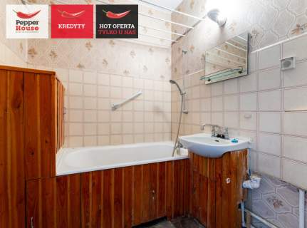 3 pokoje z balkonem garderoba winda