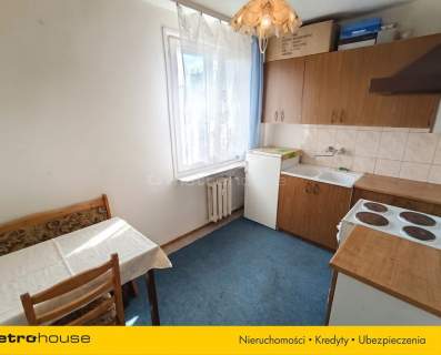 Jasne wnętrze ogromny balkon idealny start
